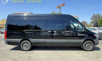 2026 Mercedes-Benz Sprinter 907 VS30 Passenger