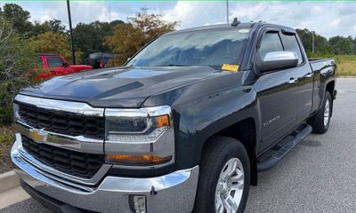 2017 Chevrolet Silverado LT