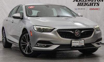 2018 Buick Regal Essence