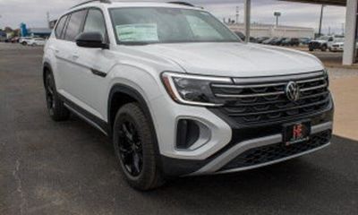 2026 Volkswagen Atlas 4Motion Peak Edition