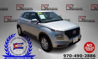 2024 Hyundai Venue SE