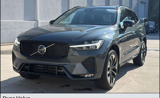 2026 Volvo XC60 Plus Dark