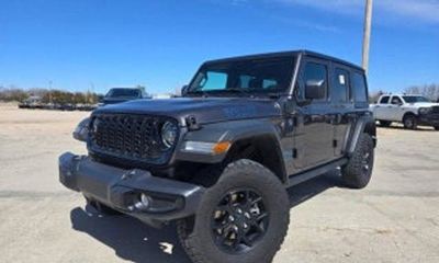 2025 Jeep Wrangler Sport 4XE