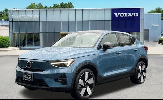 2023 Volvo C40 Ultimate Dark