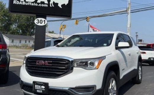 2017 GMC Acadia SLE 2