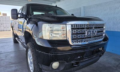 2011 GMC Sierra Denali