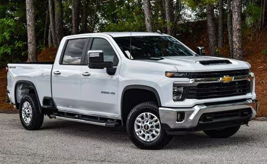 2025 Chevrolet Silverado HD LT