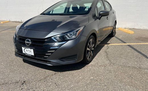 2023 Nissan Versa SV