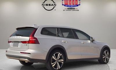 2026 Volvo V60CC Ultra