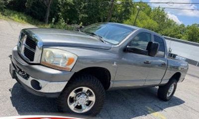 2006 Dodge RAM SLT