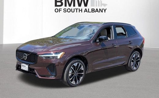 2026 Volvo XC60 Plus Dark