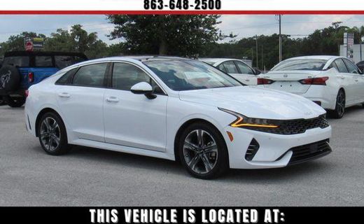 2022 Kia K5 EX