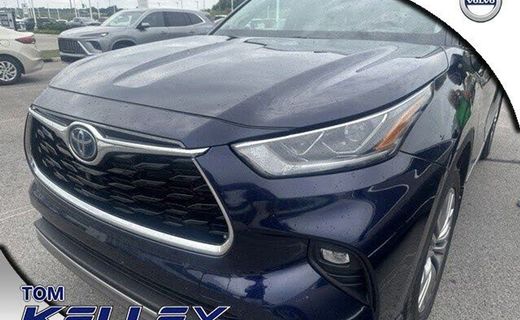 2022 Toyota Highlander Platinum