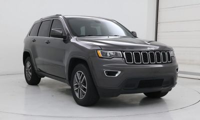2020 Jeep Grand Cherokee Laredo