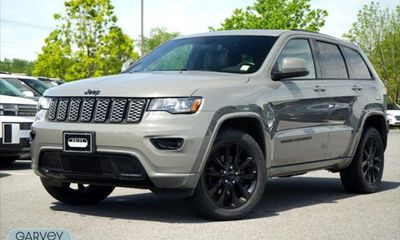 2020 Jeep Grand Cherokee Laredo