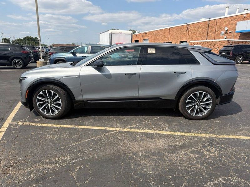 2024 Cadillac Lyriq — a typically priced live listing