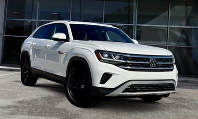 2023 Volkswagen Atlas 4MOTION SE