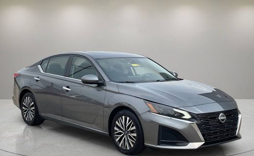 2023 Nissan Altima SV