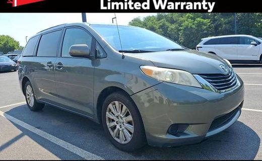 2014 Toyota Sienna LE