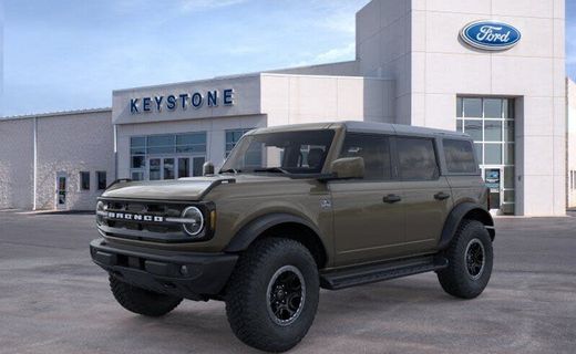 2026 Ford Bronco Outer Banks