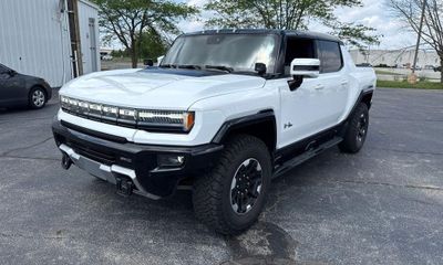 2023 GMC Hummer EV Pickup High