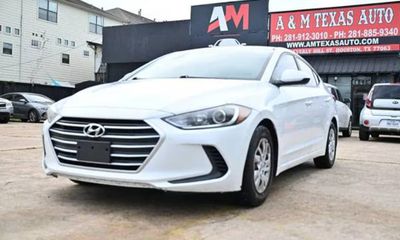 2018 Hyundai Elantra SE