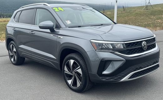 2024 Volkswagen Taos 4MOTION SE