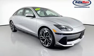 2024 Hyundai Ioniq 6 Limited