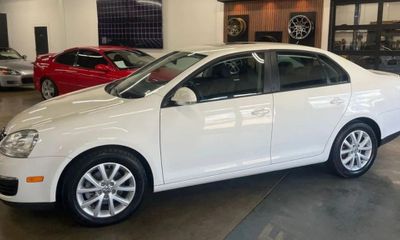 2010 Volkswagen Jetta 2 5 SE