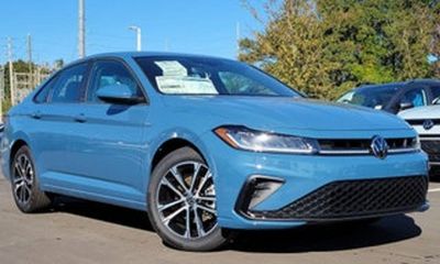 2025 Volkswagen Jetta SEL