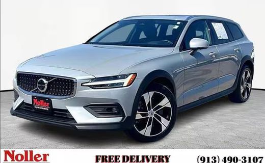 2024 Volvo V60CC Plus