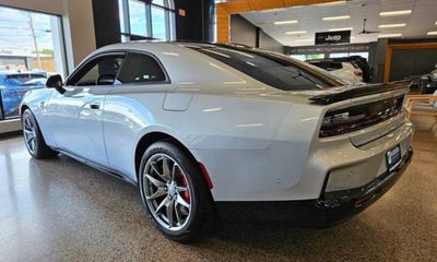 2025 Dodge Charger Daytona Scat Pack