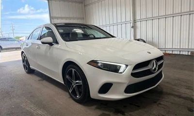 2019 Mercedes-Benz A-Class A220