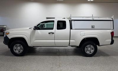 2022 Toyota Tacoma SR5