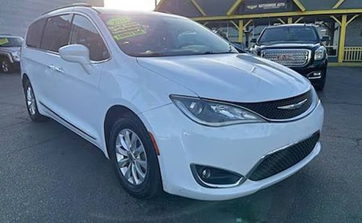 2017 Chrysler Pacifica Touring L