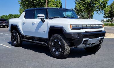 2025 GMC Hummer EV Pickup 3X