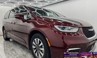 2021 Chrysler Pacifica Touring L