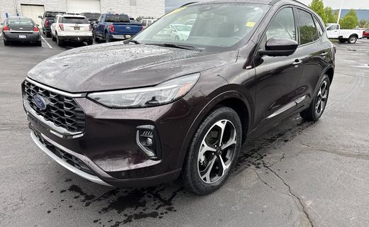 2023 Ford Escape ST Line Elite