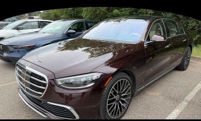 2022 Mercedes-Benz S-Class S500 4MATIC