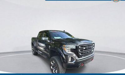 2019 GMC Sierra AT4