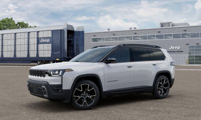 2026 Jeep Cherokee Overland