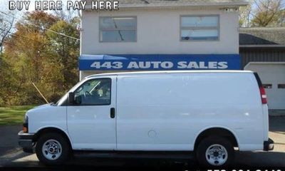 2018 GMC Savana Cargo