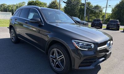 2022 Mercedes-Benz GLC-Class GLC300