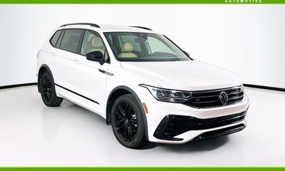 2022 Volkswagen Tiguan SE R Line