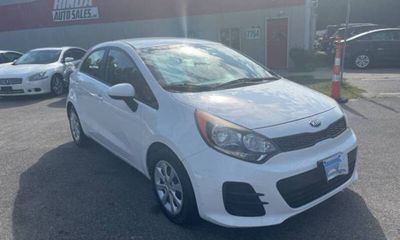 2016 Kia RIO LX A T