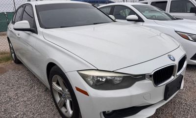 2014 BMW 320I SA