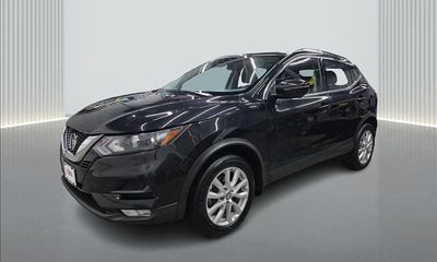 2022 Nissan Rogue Sport SV