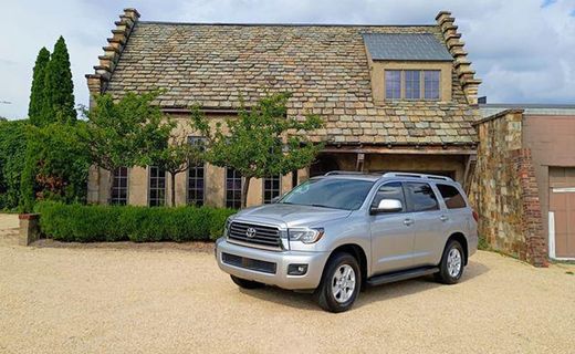 2020 Toyota Sequoia SR5 Grade