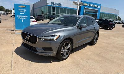 2019 Volvo XC60 Momentum