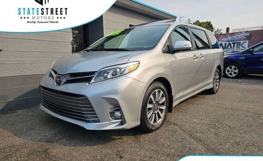 2020 Toyota Sienna Q Grade